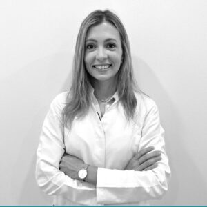 Dra Elena Canal. Especialista en dermatología, médico-quirúrgica y venereología. Clínica Idermic de Terrassa