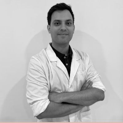 Dr. Emili López- Trujillo. Especialista en dermatologia, médico-quirúrgica i venereologia