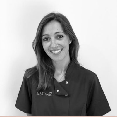 Eva Alías. Tècnica làser i dermoestètica en Terrassa Eva Alías. Tècnica laser i dermoestètica. Equipo de la clínica Idermic a Terrassa